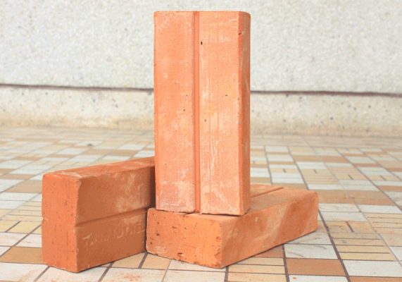 Gạch đặc tuynel và những lợi ích khi xây nhà