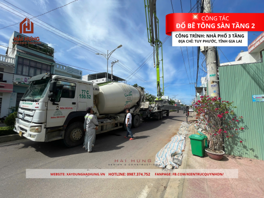 Thực hiện công tác đổ bê tông sàn tầng 2 nhà phố 3 tầng bằng bê tông thương phẩm tại Tuy Phước, Tỉnh Gia Lai