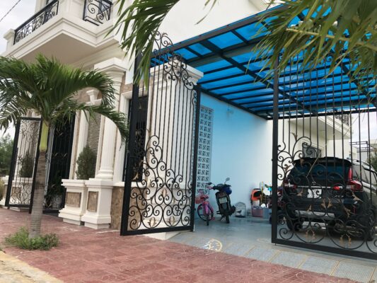 4 CÁCH ĐỂ TĂNG VẺ ĐẸP NGÔI NHÀ BẠN VỚI THIẾT KẾ NHÀ PHỐ TÂN CỔ ĐIỂN