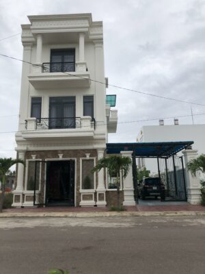 4 CÁCH ĐỂ TĂNG VẺ ĐẸP NGÔI NHÀ BẠN VỚI THIẾT KẾ NHÀ PHỐ TÂN CỔ ĐIỂN