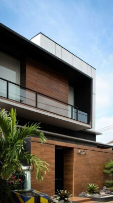 LÀM NHÀ NÊN THEO THẦY PHONG THUỶ HAY KIẾN TRÚC SƯ