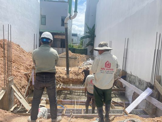 Nhân công xây dựng tại Quy Nhơn năm 2026